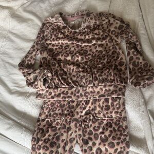 4/5 Pink Leopard Print Sweat Suit Set Super Soft